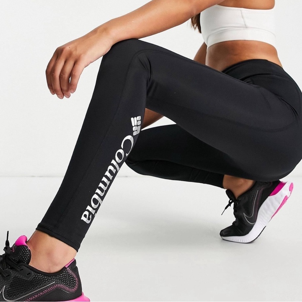 NWT Columbia River Tight Legging with Omni-wick and Omni-shade Technology